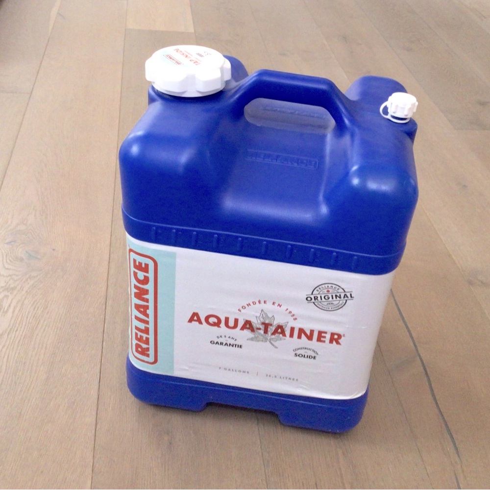 Reliance Products Aqua-Tainer 7 Gallon Rigid Water Container 11.3”x 11.0”x 15.3”
